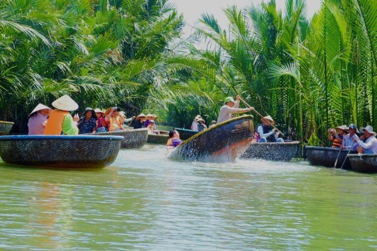 Tai Nhien Homestay Tan Thanh ภายนอก รูปภาพ